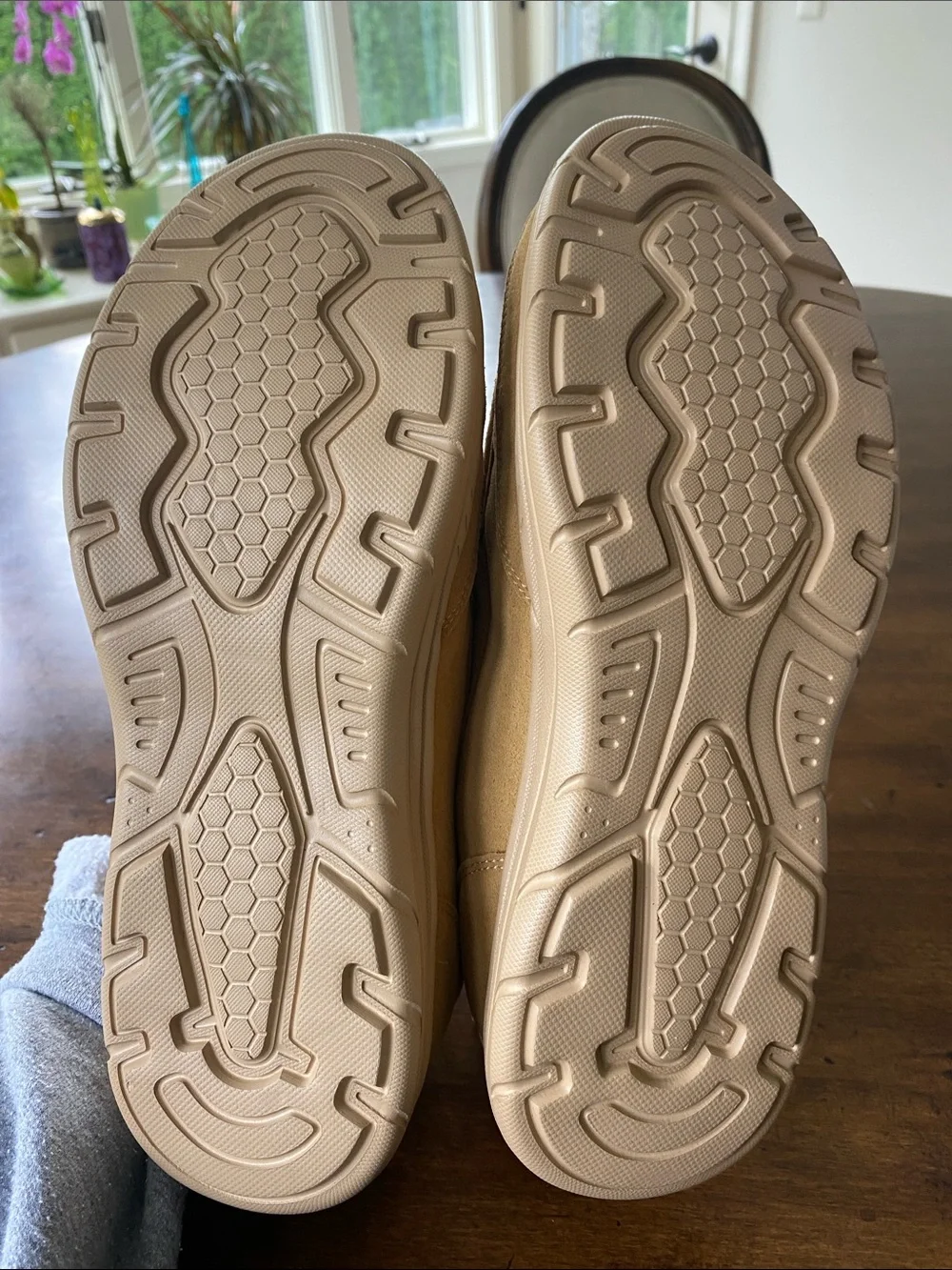 Alitikavic • Men’s Slipper • Sz 11.5 • Brand New • no box